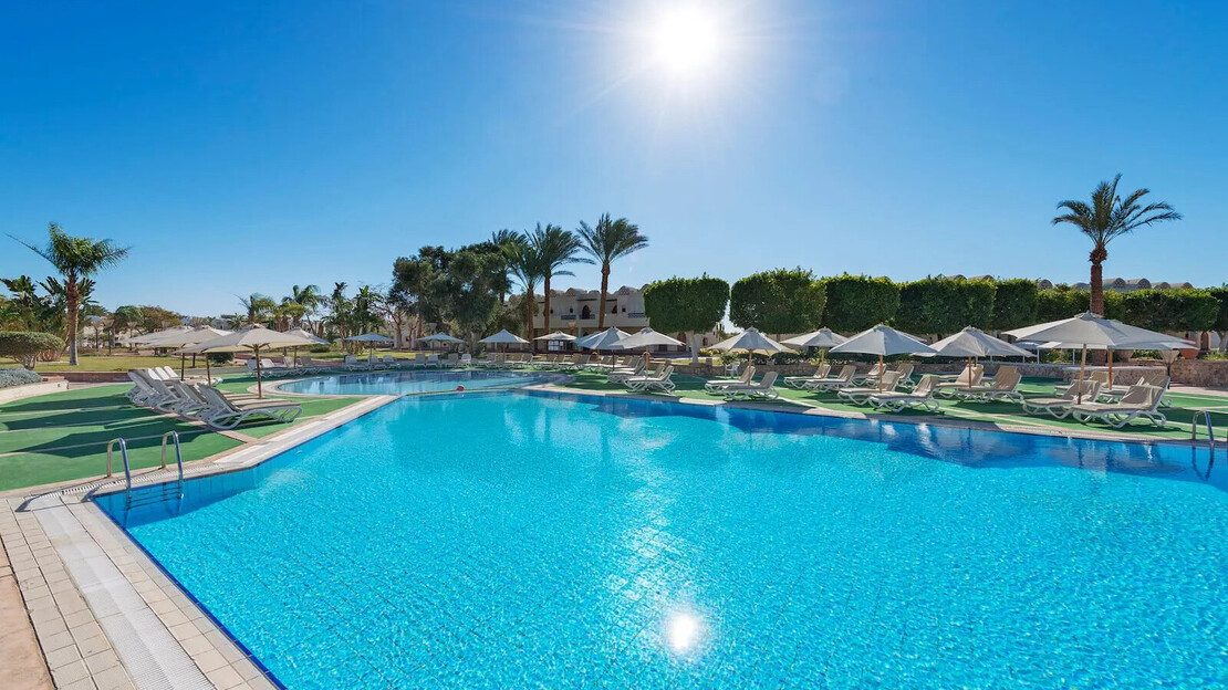 Reef Oasis Beach Resort